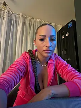 LovingBlondie online show from 02/15/26, 04:09