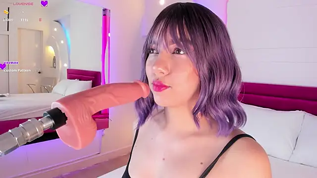 AliceHanz online show from 12/20/24, 04:31