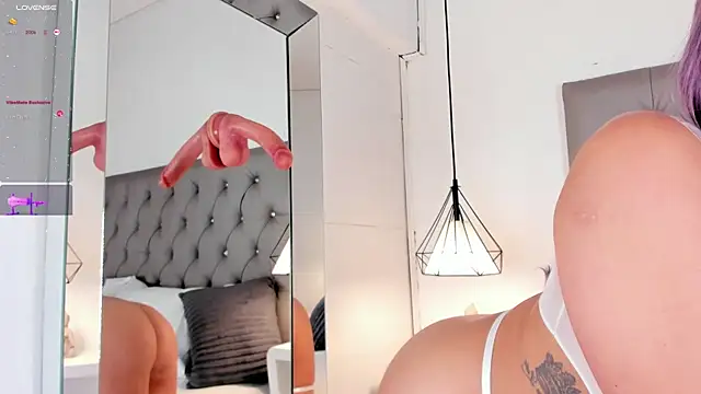 AliceHanz online show from 01/12/25, 02:56