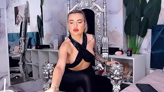 NightshadeIris online show from 01/16/26, 09:46