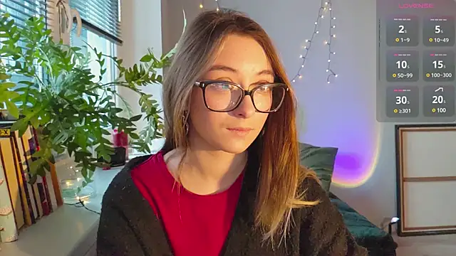 Snapshot of monlight__dana chatting on 12/27/24, 12:12 monlight  dana online show from 12/27/24, 12:12