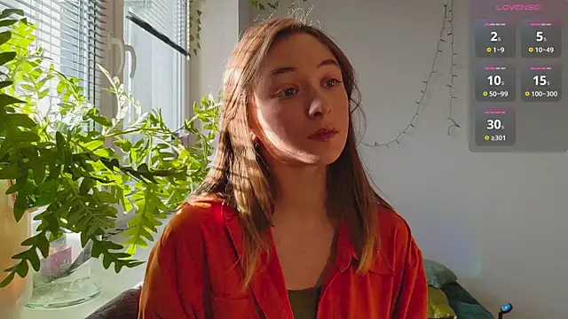 Snapshot of monlight__dana chatting on 01/28/25, 12:00 monlight  dana online show from 01/28/25, 12:00