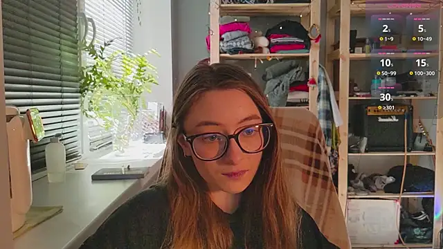 Snapshot of monlight__dana chatting on 03/21/25, 11:44 monlight  dana online show from 03/21/25, 11:44