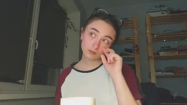 monlight  dana online show from 11/29/25, 07:50