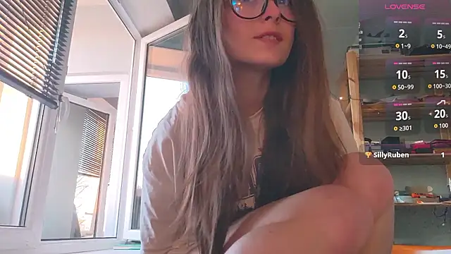 monlight  dana online show from 03/21/26, 04:21