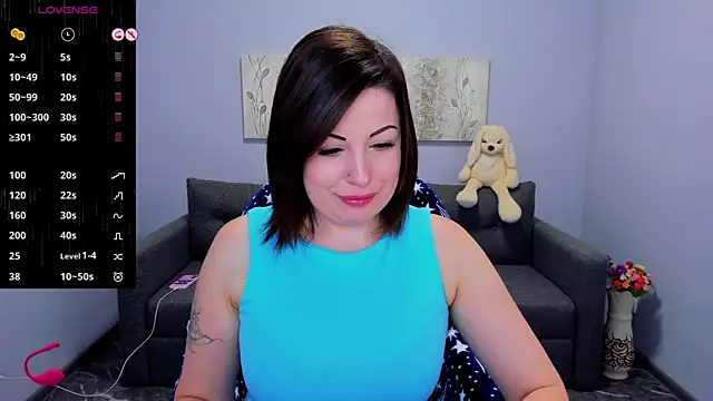 Emily Midlton online show from 10/28/25, 07:23