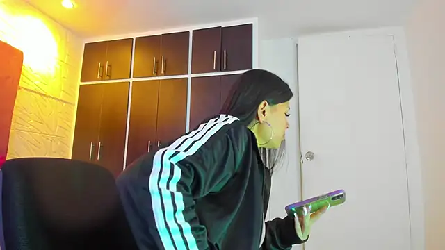 Charlotte Ice1 online show from 03/14/25, 03:58