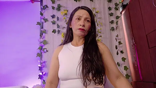 cattaleya1476 online show from 03/05/26, 06:26