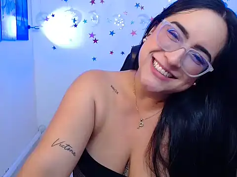 Sofiia davis23 online show from 12/12/24, 04:32