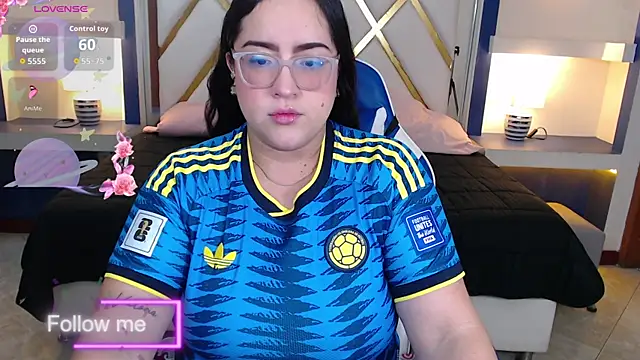 Sofiia davis23 online show from 07/07/26, 01:48