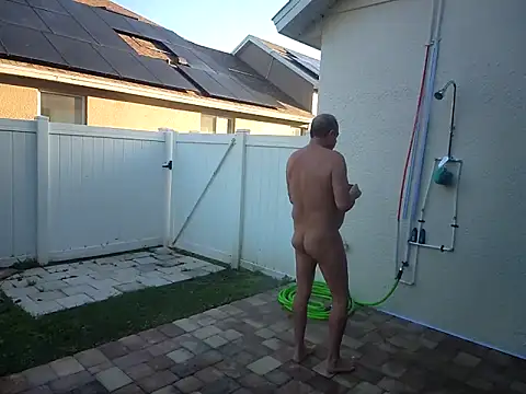 theclubist111 online show from 02/12/25, 01:06