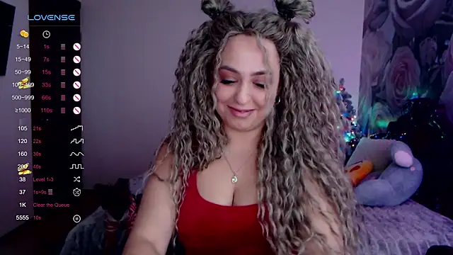  Just a queen 3 online show from 01/23/25, 05:52