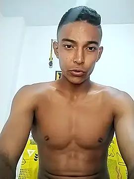 Demiansteven2 online show from 02/28/25, 11:56