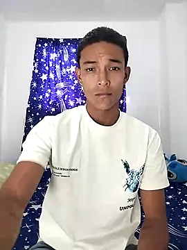 Demiansteven2 online show from 03/26/26, 07:19