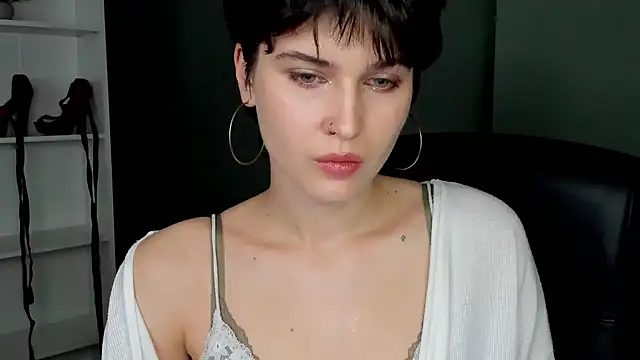 sarah perfect online show from 04/16/26, 06:47