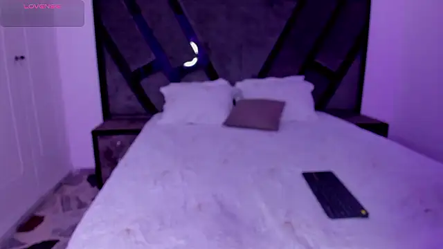 CandyMeyerss  online show from 12/06/24, 08:26