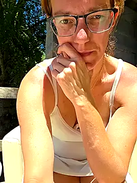 SpiceLea online show from 05/21/26, 12:12