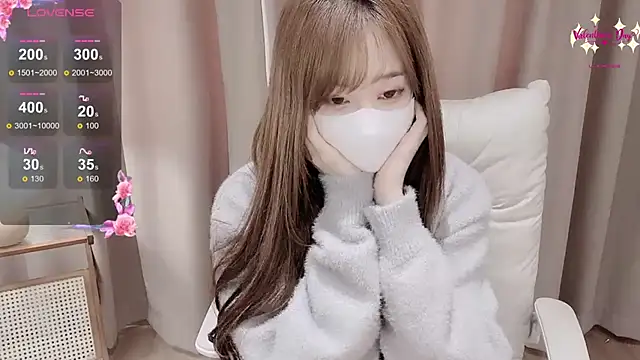 Yuuuuuly online show from 12/05/25, 05:38