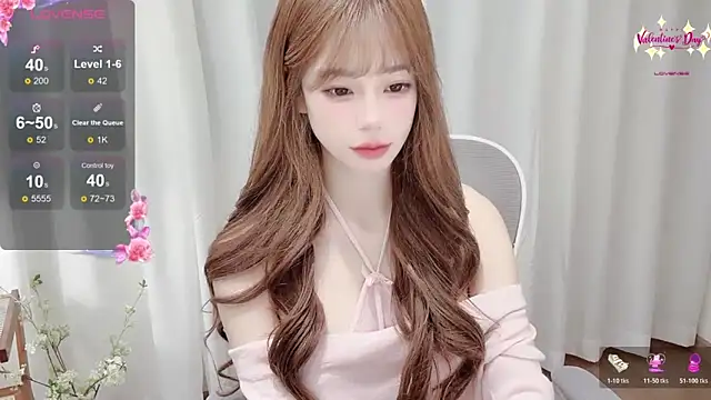 Yuuuuuly online show from 12/22/25, 03:20