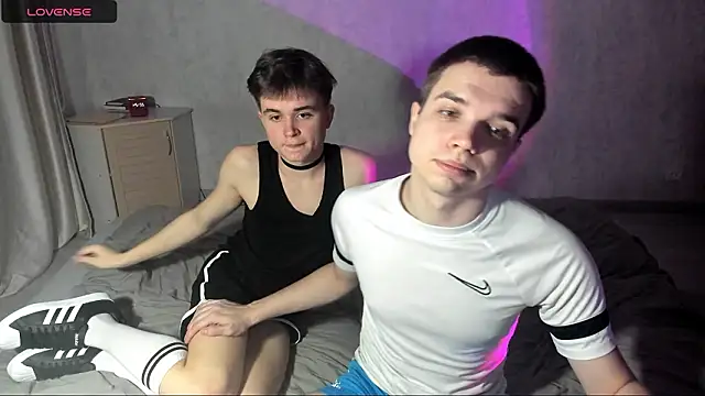 Snapshot of tailer_ chatting on 01/31/26, 07:23 tailer online show from 01/31/26, 07:23