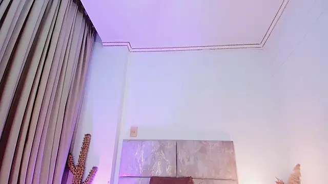 AlissaNix online show from 01/21/25, 12:46