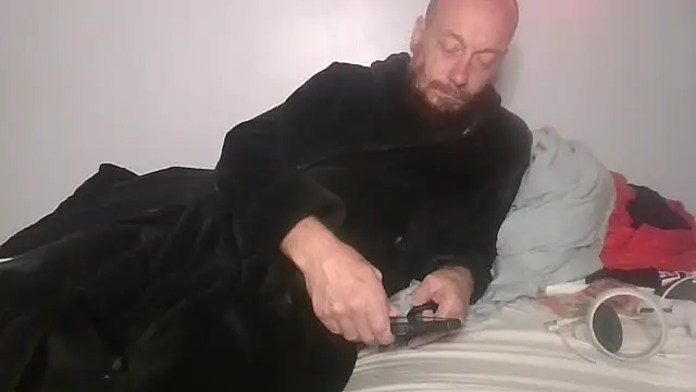 deepinnnnn online show from 10/10/25, 04:55