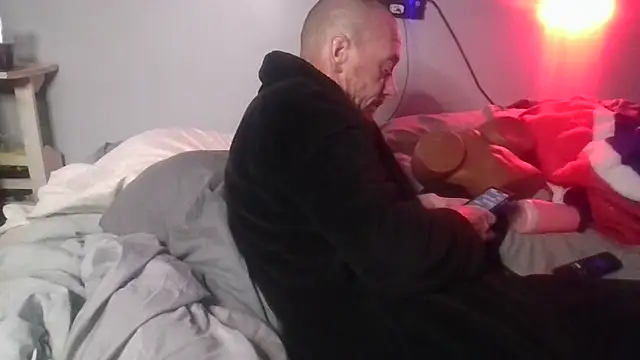 deepinnnnn online show from 12/23/25, 06:11