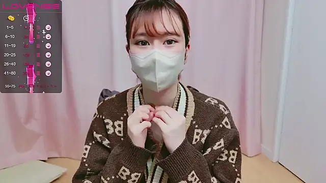 chat MIYU online show from 12/12/24, 10:34