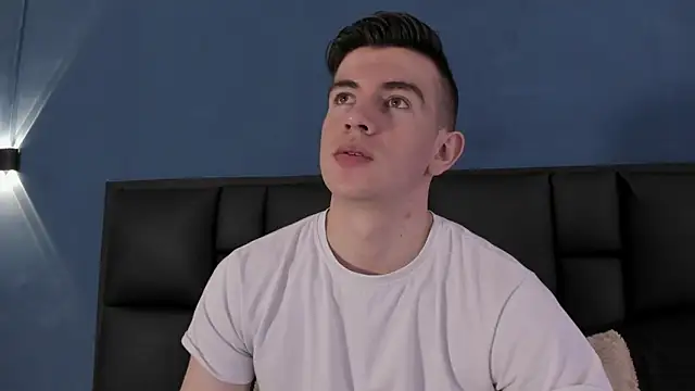 MikaelSlow online show from 09/19/25, 03:30