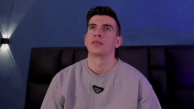 MikaelSlow online show from 11/22/25, 04:00