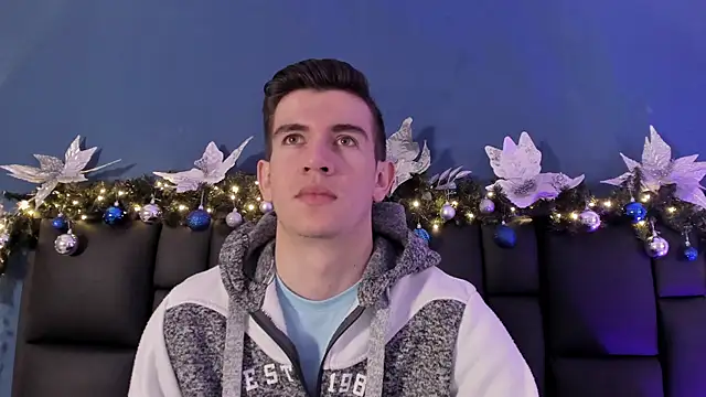 MikaelSlow online show from 11/29/25, 04:26