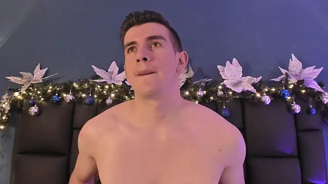 MikaelSlow online show from 12/21/25, 08:27