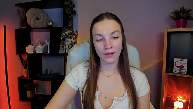 kenzie x online show from 02/03/25, 09:08