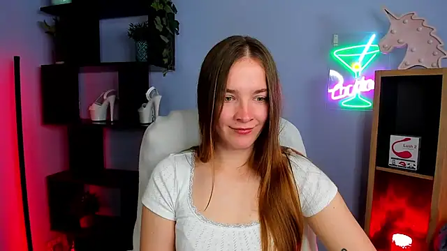 kenzie x online show from 11/04/25, 07:40