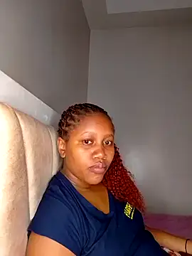 Snapshot of SquirtQueen222 chatting on 12/29/24, 10:25 SquirtQueen222 online show from 12/29/24, 10:25