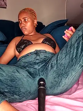 SquirtQueen222 online show from 02/24/26, 08:51