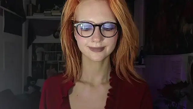 Snapshot of TatianaRomanov chatting on 01/18/26, 10:57 TatianaRomanov online show from 01/18/26, 10:57