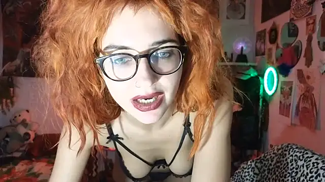 Snapshot of TatianaRomanov chatting on 06/02/26, 09:17 TatianaRomanov online show from 06/02/26, 09:17