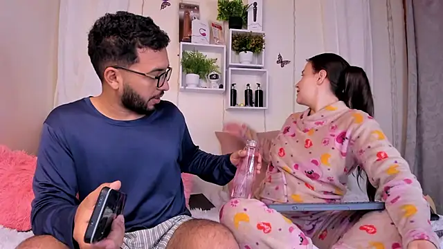 Idara and Edahi01 online show from 03/22/25, 02:27