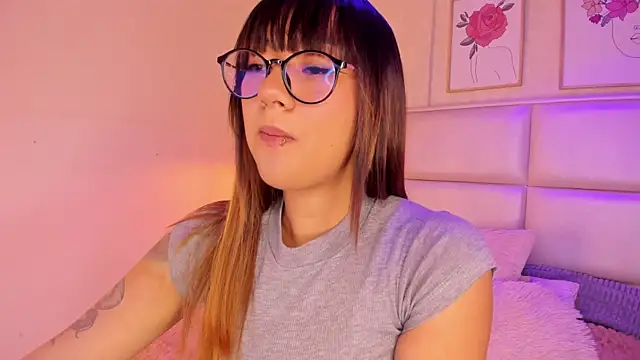 Aily Yozuko online show from 02/08/26, 02:37