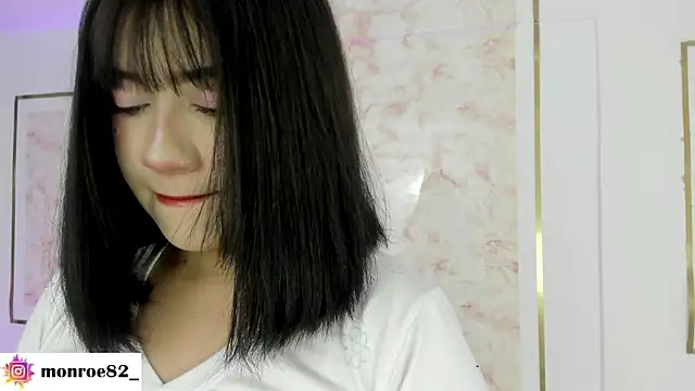 GENNESIS LOVE online show from 05/30/26, 03:25