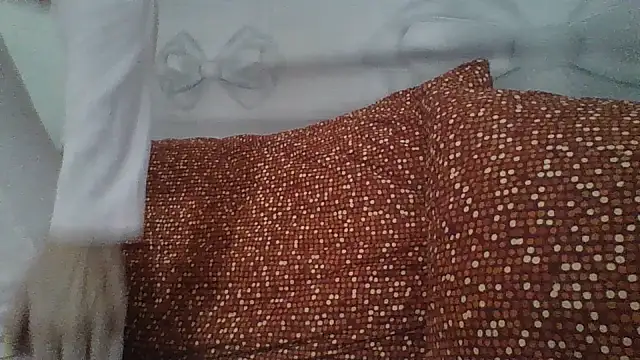 MarikaMilff online show from 10/11/25, 08:07