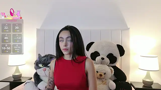 HannaClarrk  online show from 04/12/26, 10:04