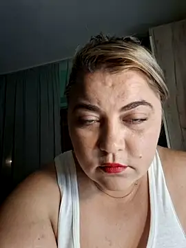 Snapshot of nikoleadina chatting on 07/08/26, 10:14 nikoleadina online show from 07/08/26, 10:14