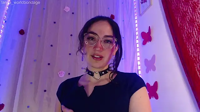Snapshot of Tanya_WorldBondage chatting on 02/21/26, 12:11 Tanya WorldBondage online show from 02/21/26, 12:11