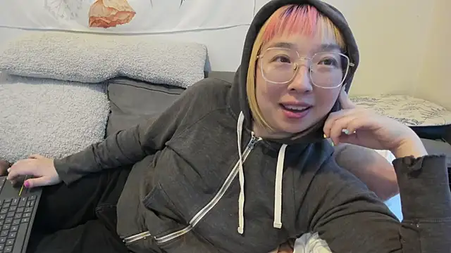 luxgray online show from 12/09/24, 09:16