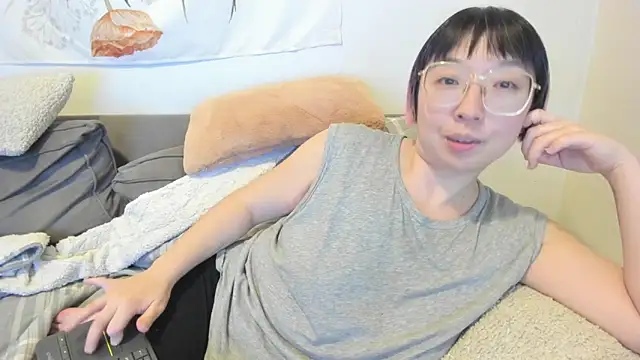 luxgray online show from 02/02/26, 12:20