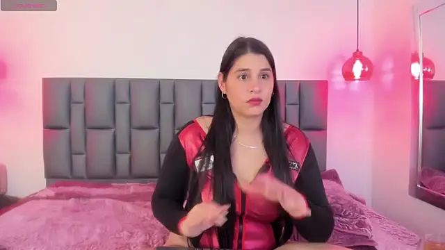 brithanyadams23 online show from 02/16/25, 06:21