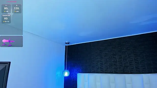 brithanyadams23 online show from 10/21/25, 03:40