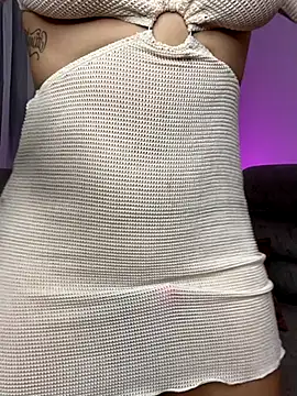 YovngBaby online show from 12/04/24, 05:49